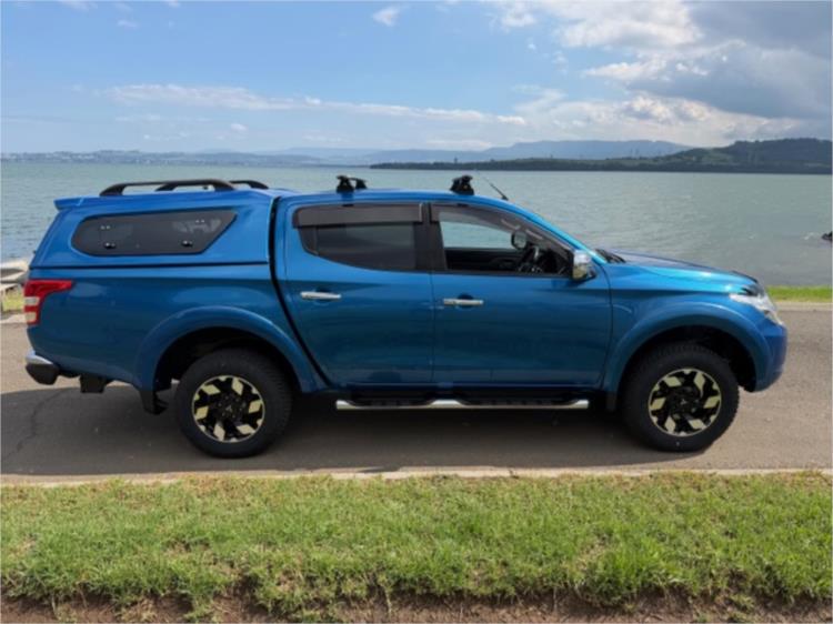 2016 MITSUBISHI TRITON DUAL CAB UTILITY EXCEED (4x4) MQ MY16