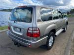 2004 TOYOTA LANDCRUISER 4D WAGON KAKADU (4x4) HDJ100R